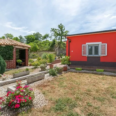 Hacienda Lucy